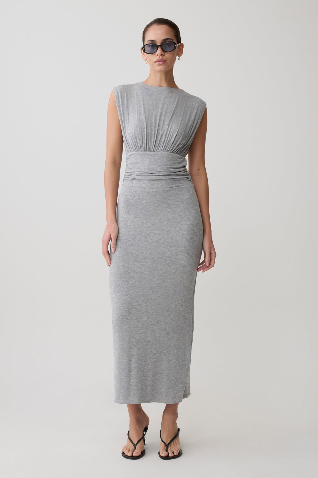 Mouwloze modal midi-jurk met rimpeldetails - grijs