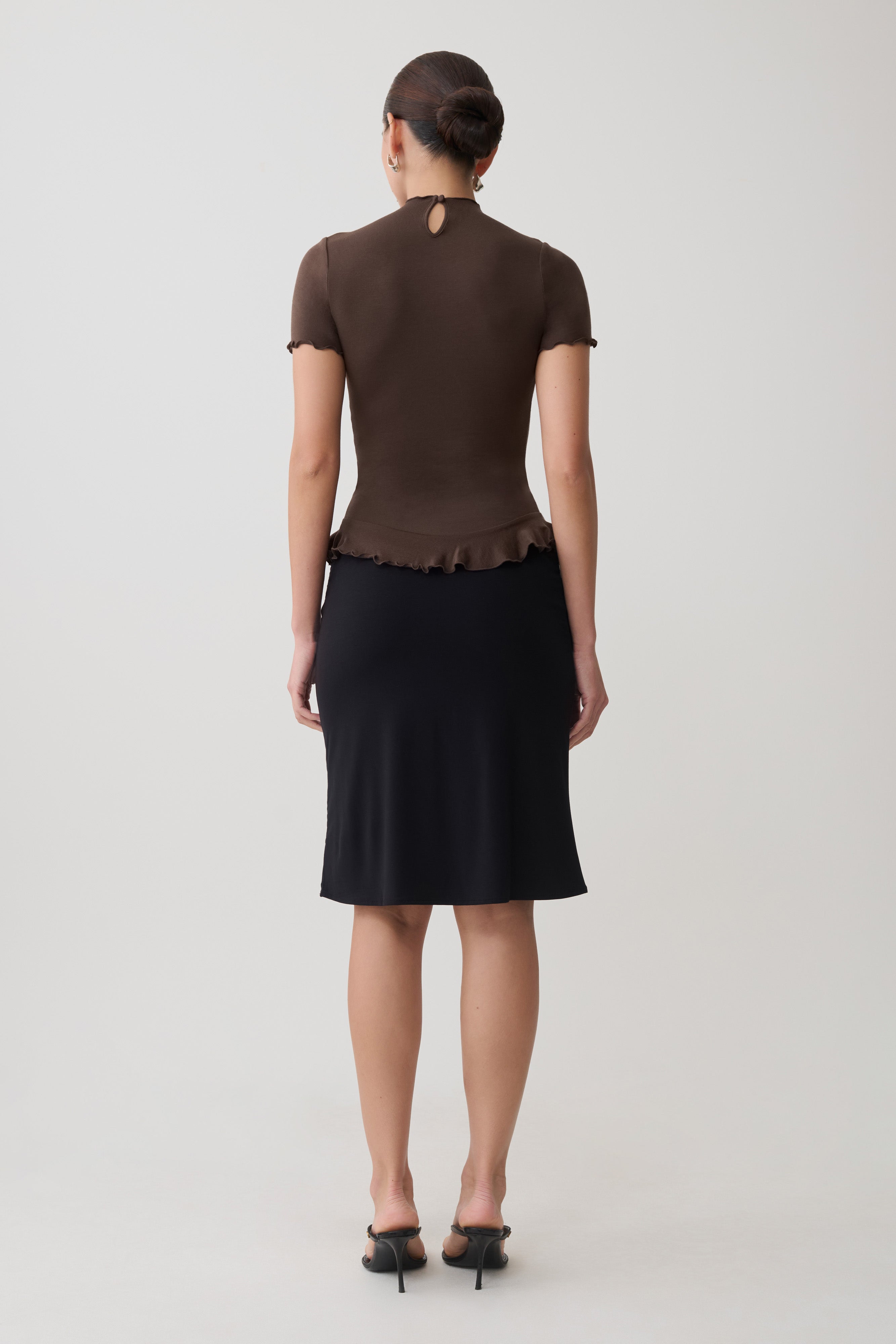 Short Sleeve Ruffle Top - Dark Chocolate