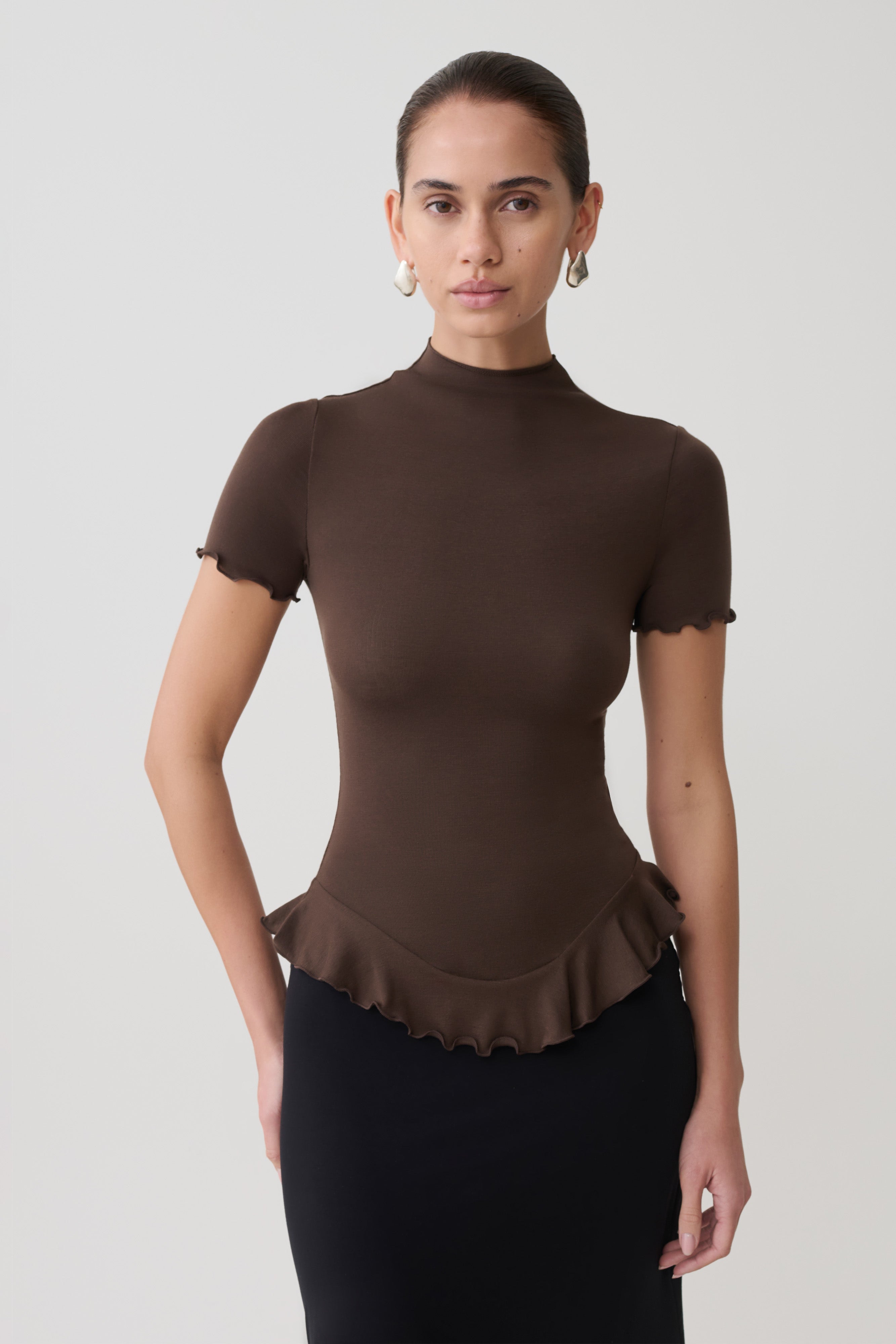 Short Sleeve Ruffle Top - Dark Chocolate