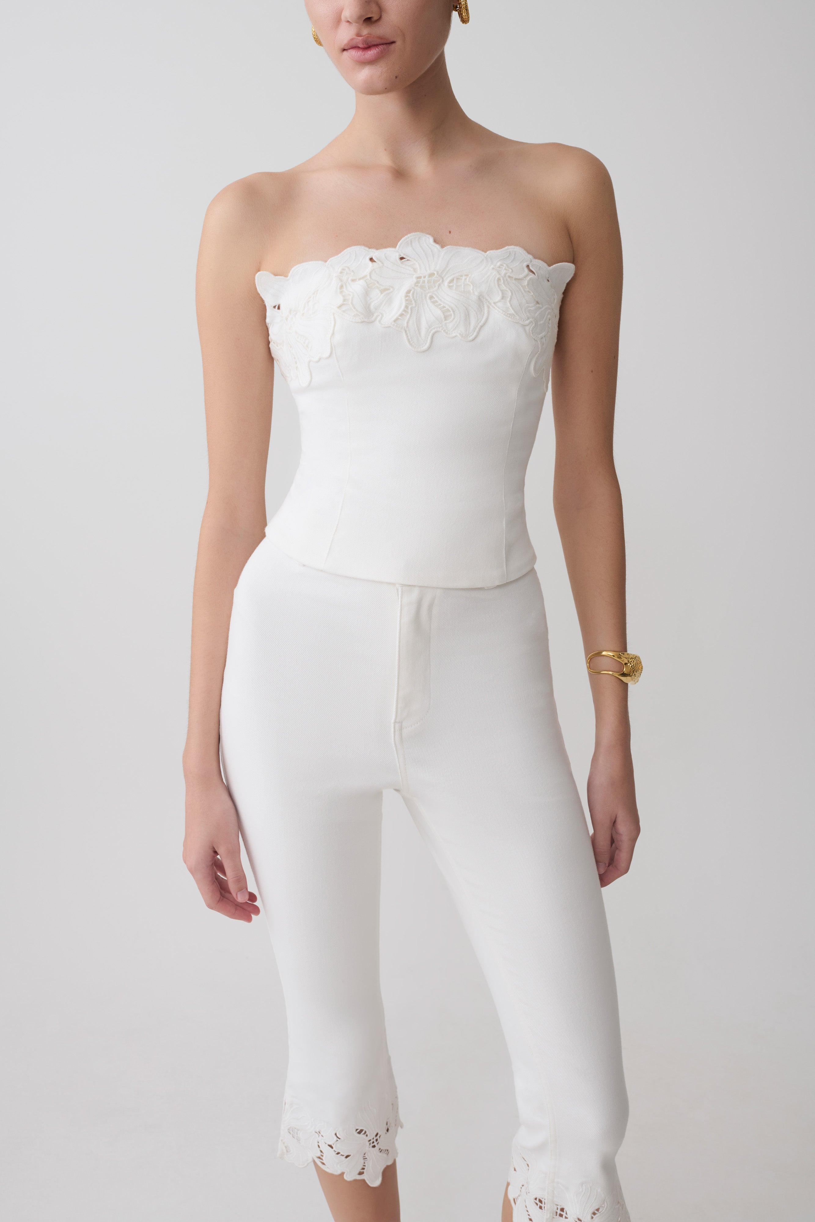 Flower Embroidery Strapless Denim Top - White