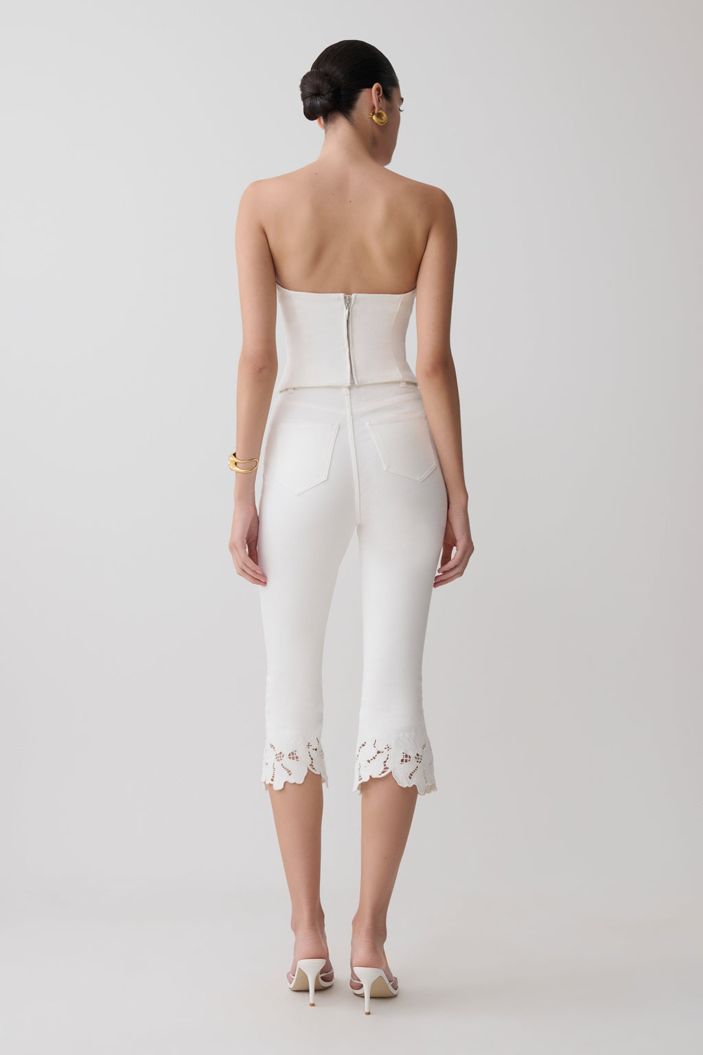 Flower Embroidery Strapless Denim Top - White
