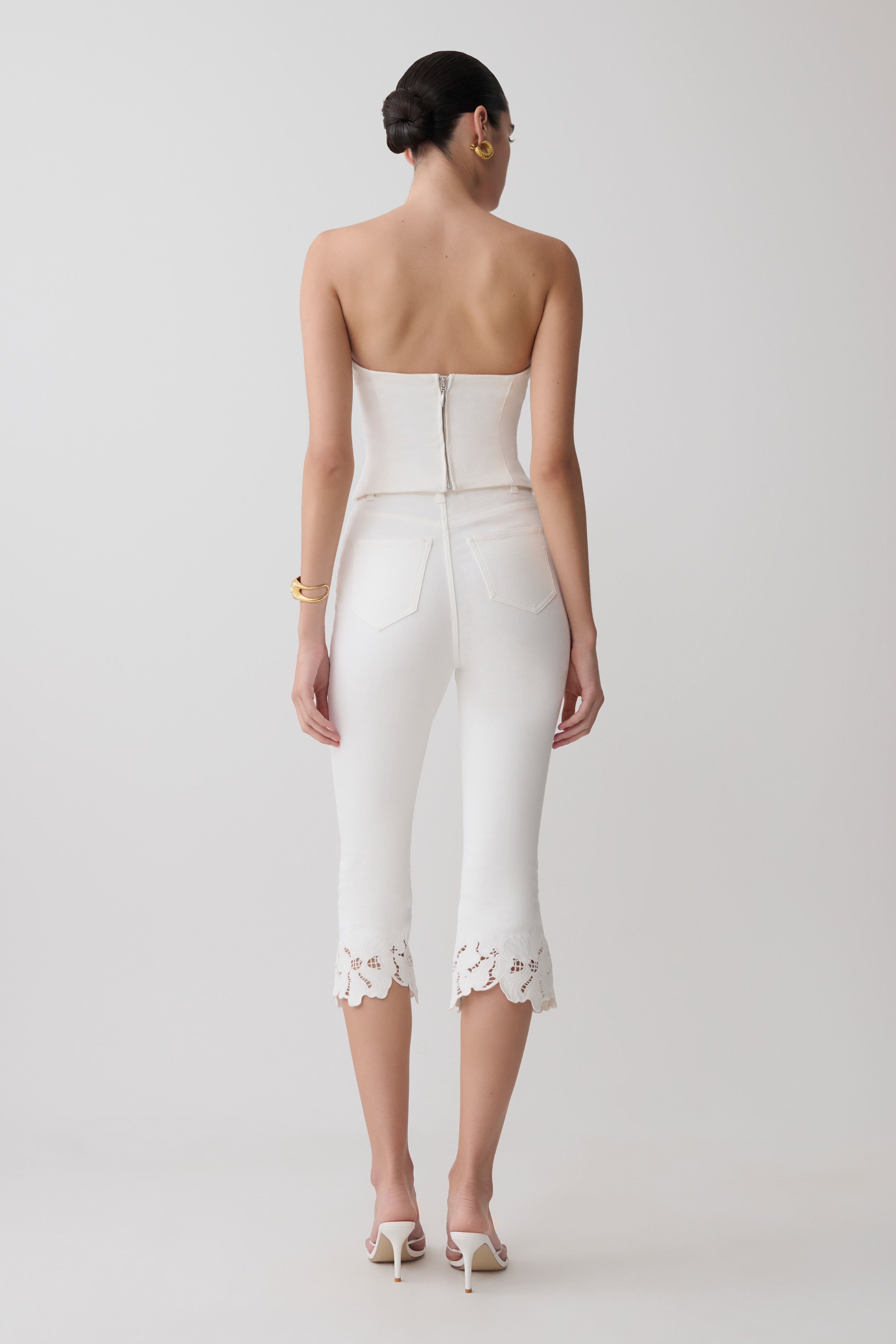 Flower Embroidery Strapless Denim Top - White
