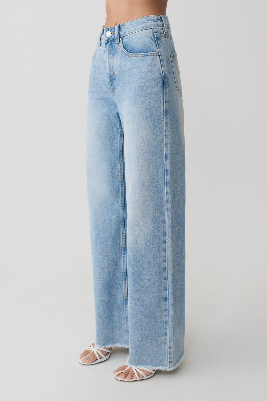 Spijkerjeans met rechte pijpen en rafelzoom - gewassen lichtblauw