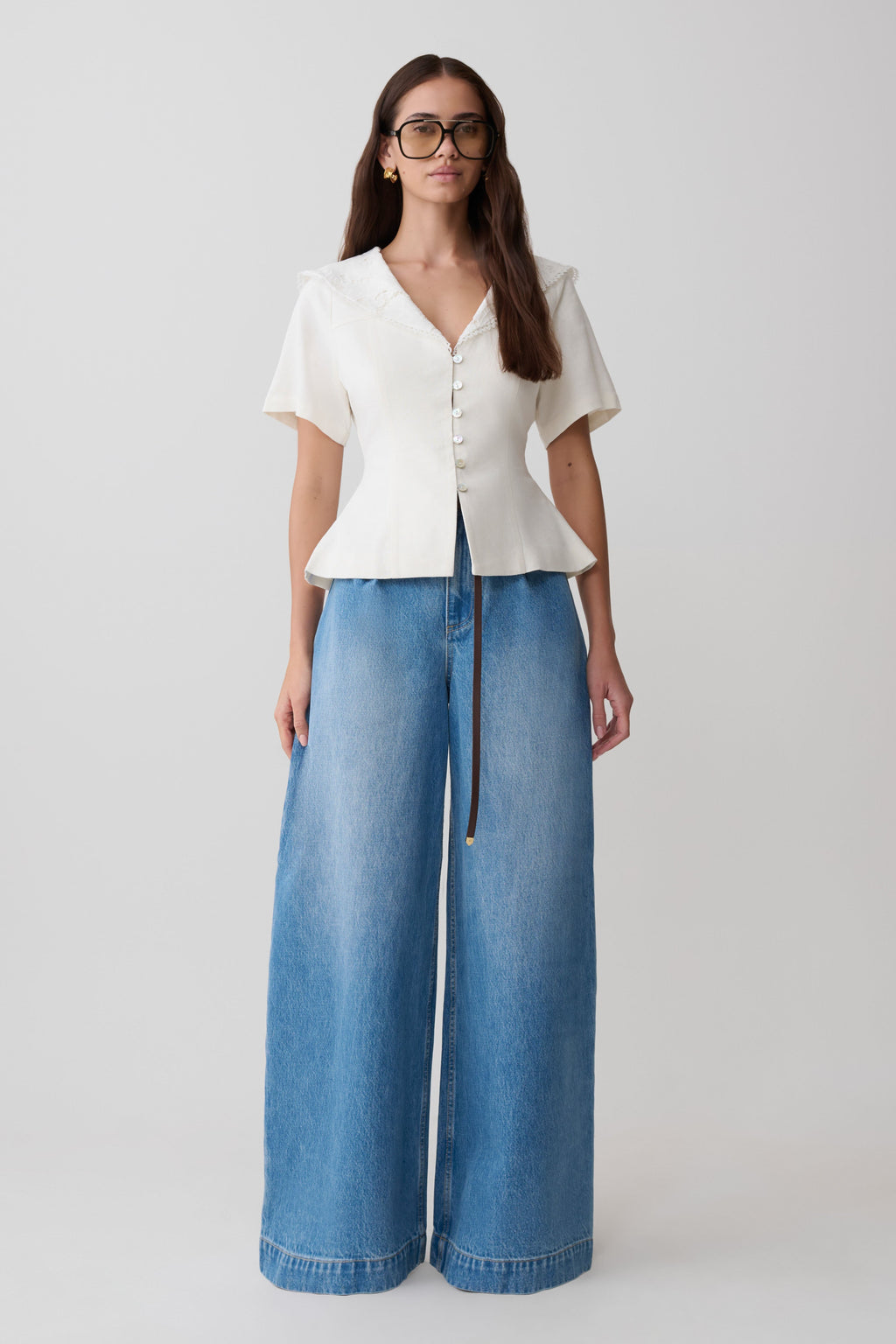 Oversized spijkerbroek met plooi aan de voorkant - zomerblauw