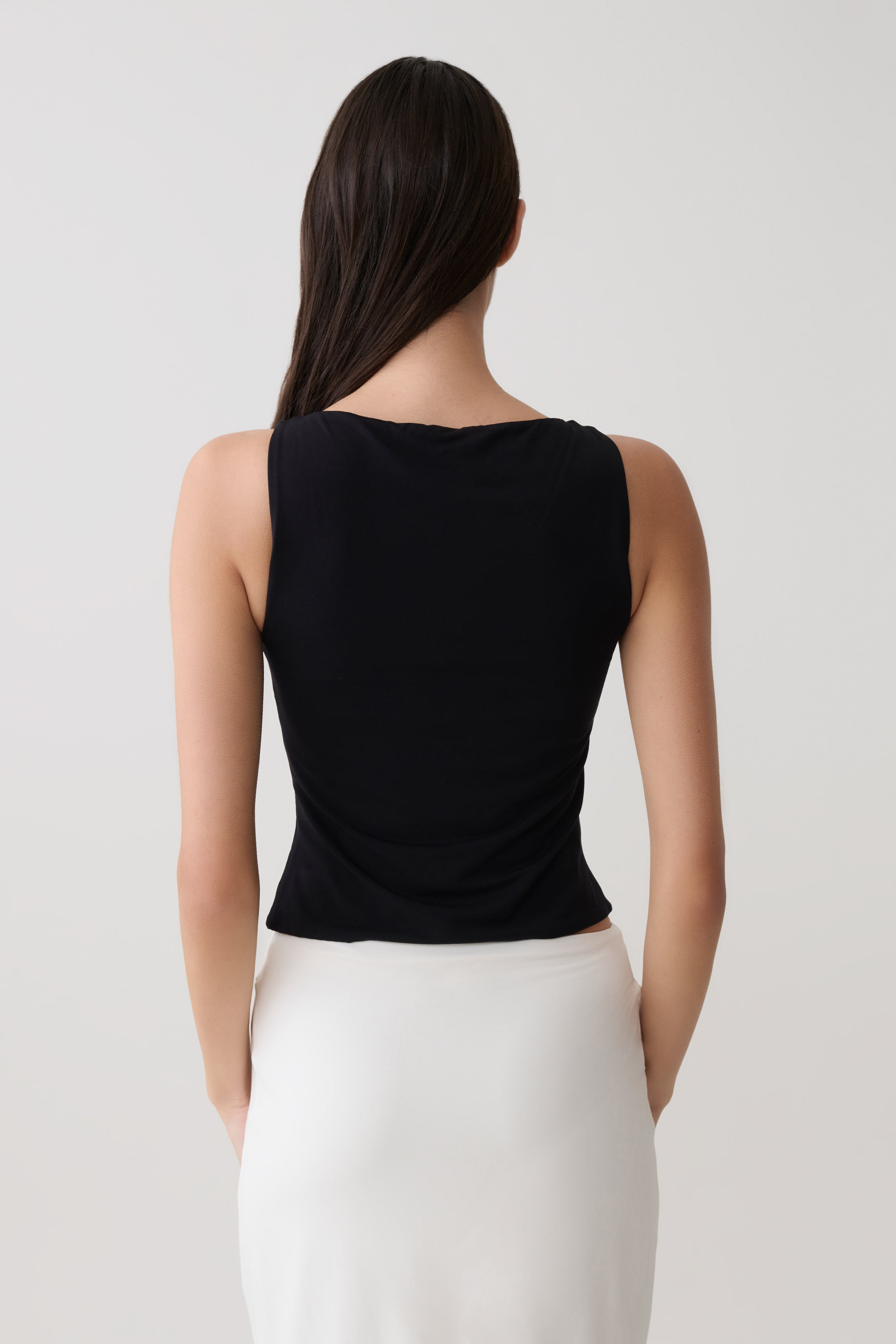 Sleeveless Tank Top - Black