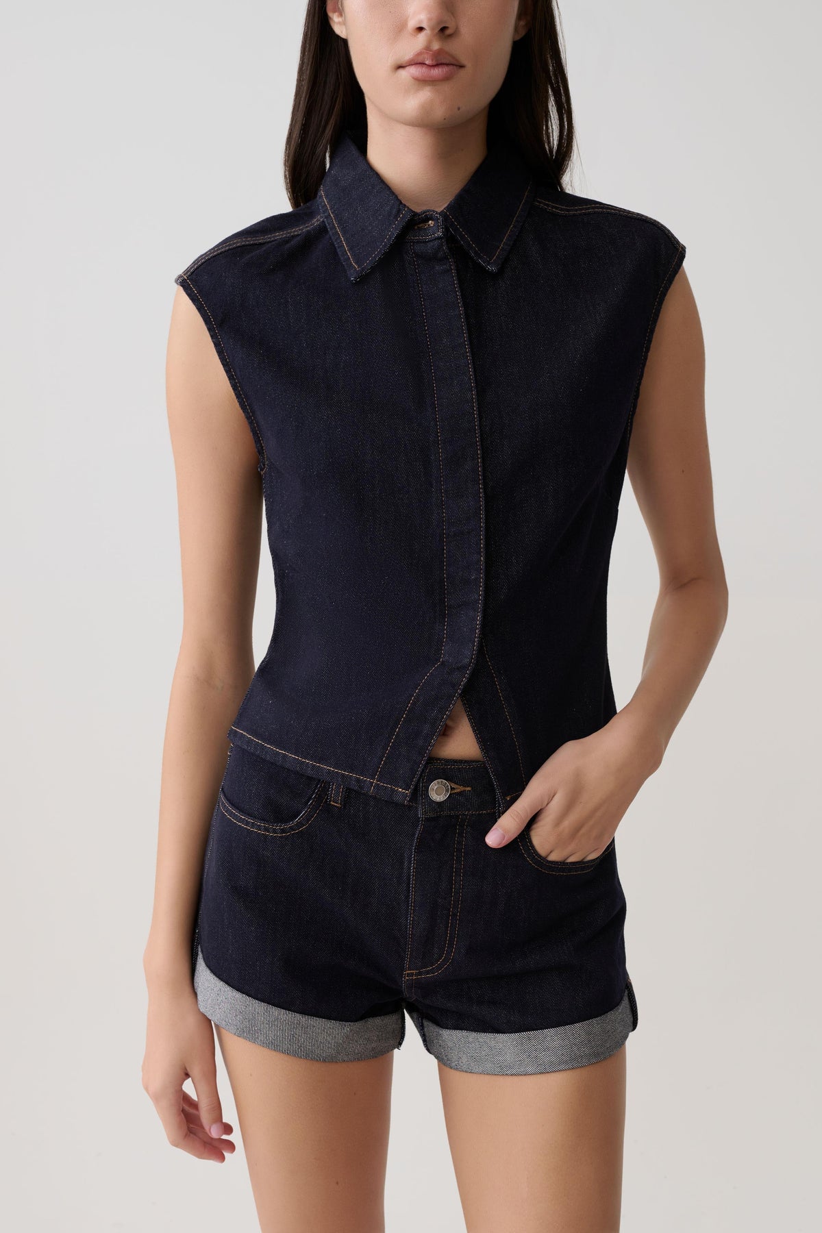 Denimshorts met omgeslagen zoom - Gewassen indigoblauw