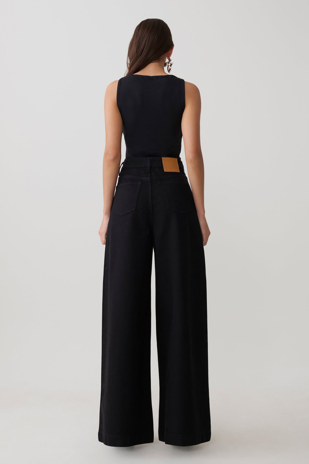 Oversized jeans met plooi aan de voorkant - Zwart